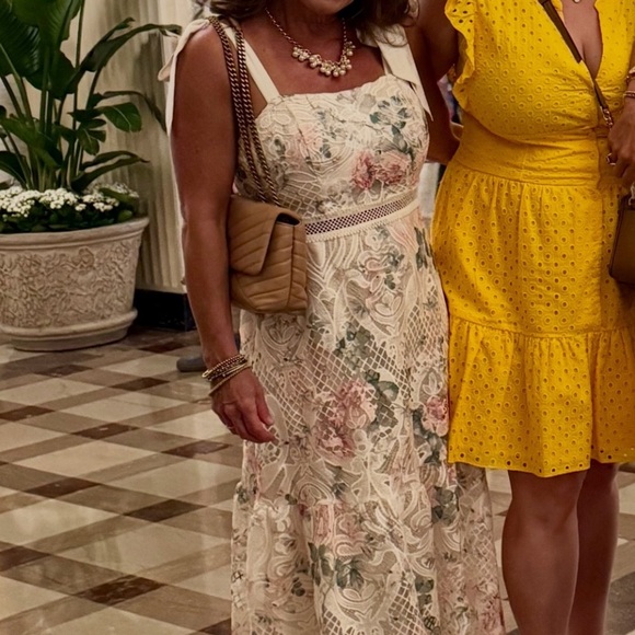 Dresses & Skirts - Floral Lace Midi Dress in Cream and Pink